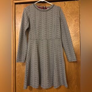 Katherine Barclay Black and White Long Sleeve Dress